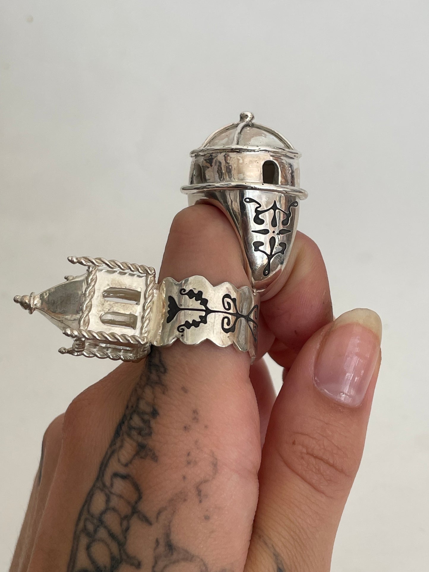 Temple of love ring