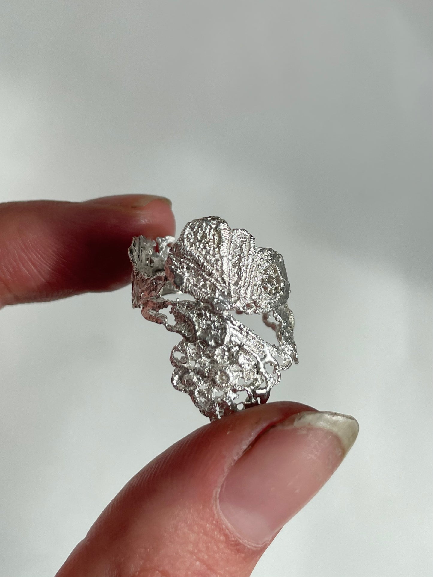 Tapestry lace ring