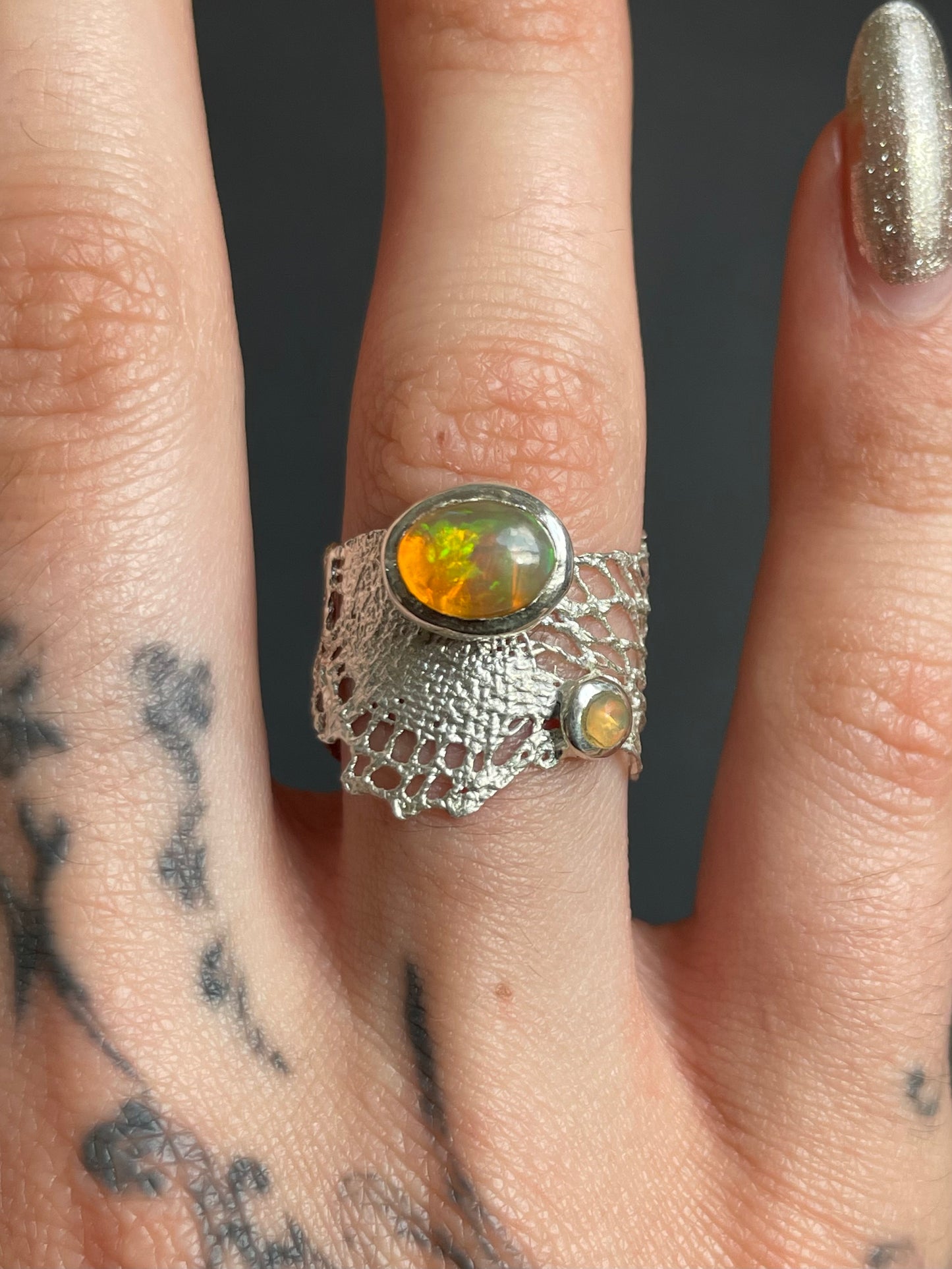 2 opals lace rings
