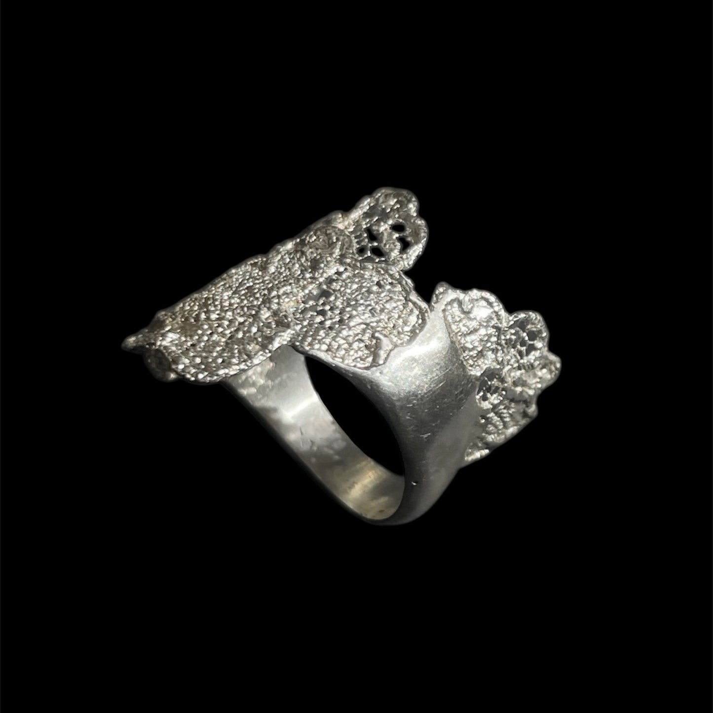 Flower lace ring