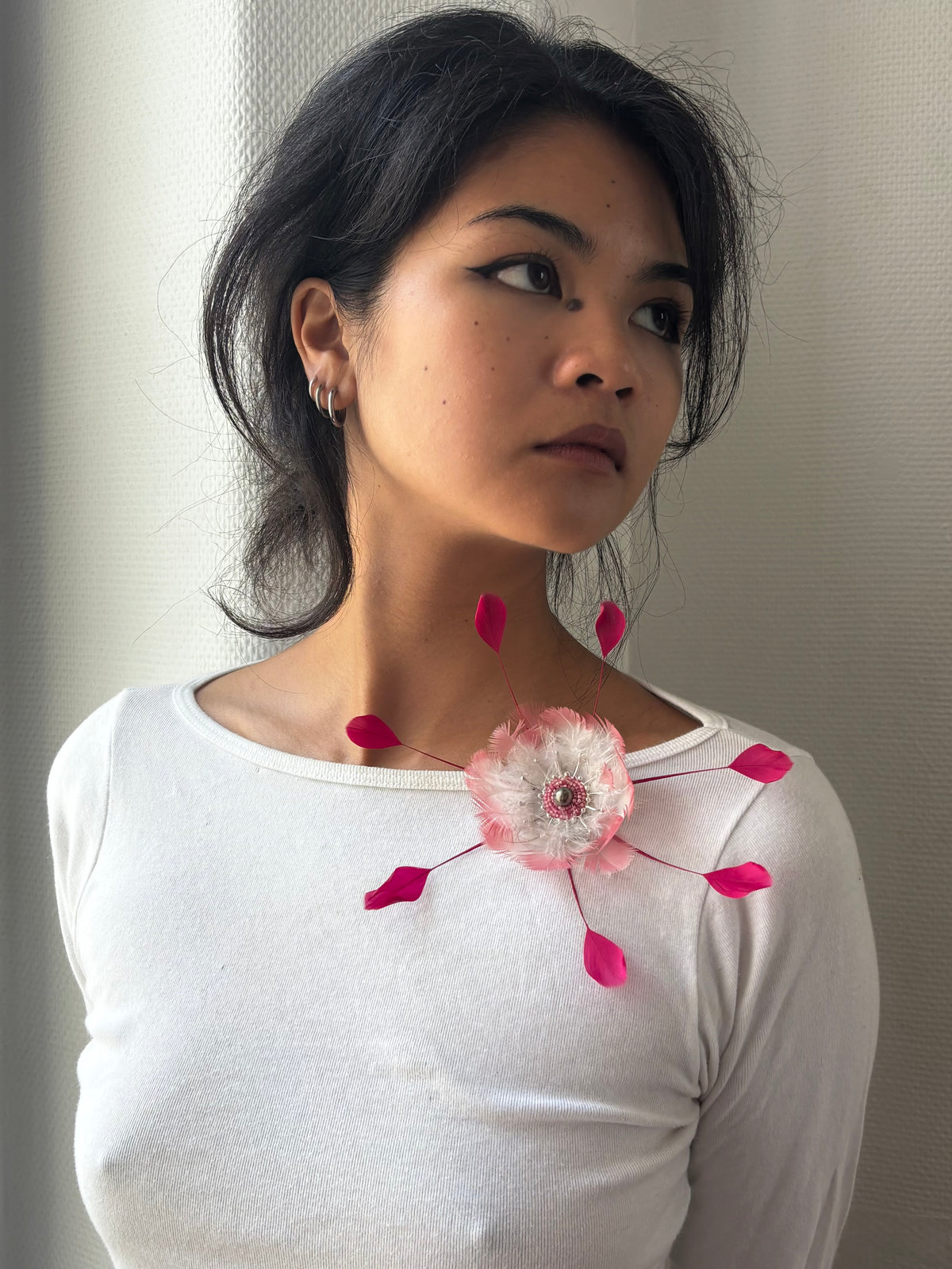 Pink feathers brooch