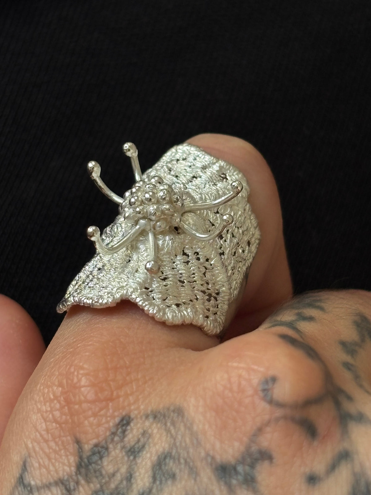 Tropical flower lace 1