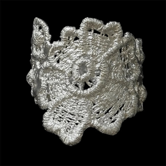 Orchid lace ring