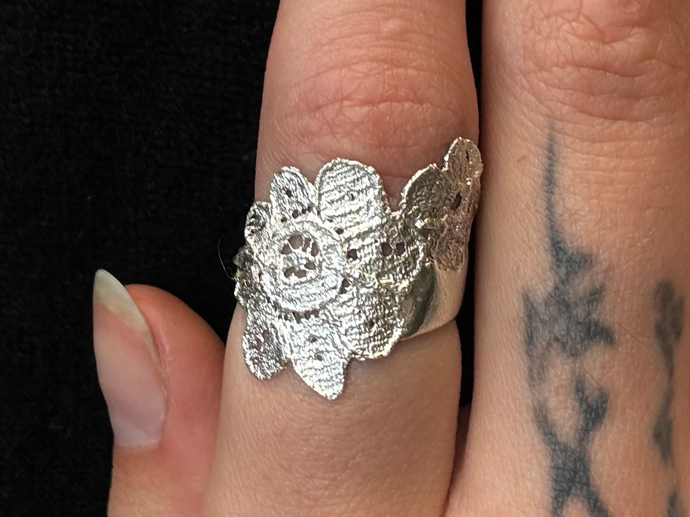 Begonia lace ring
