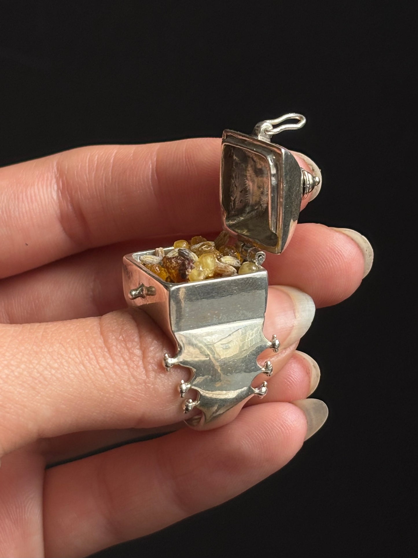 Lavender incense ring