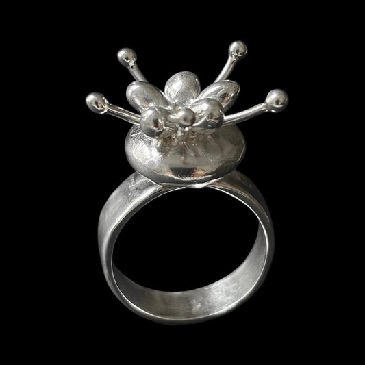 Poppy ring