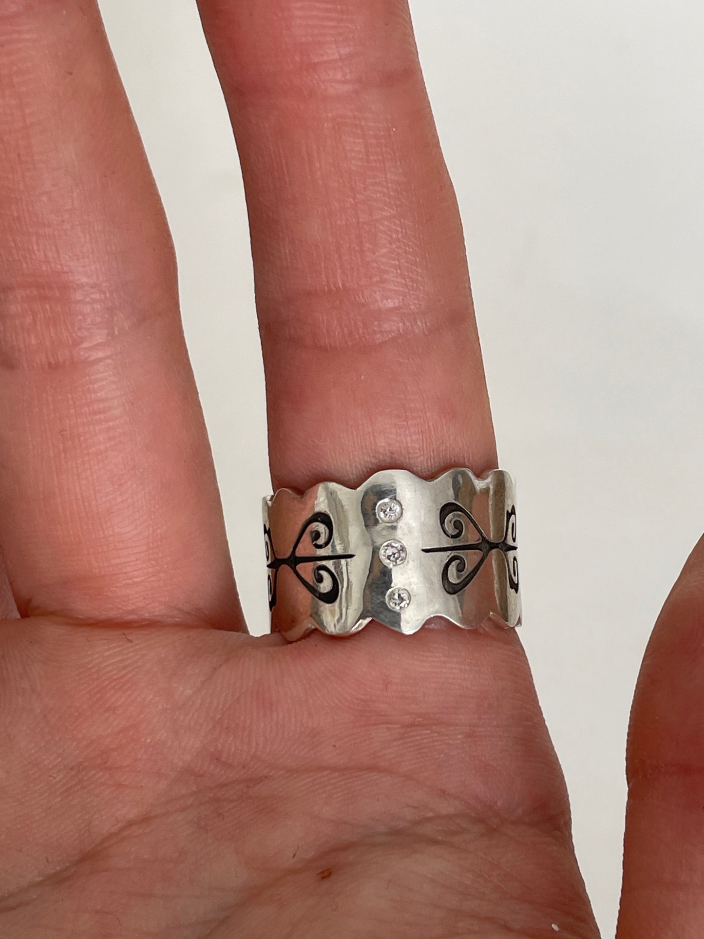 Temple of love ring