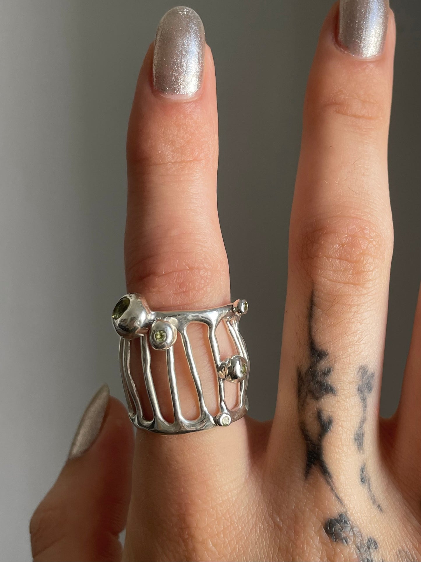 Cage ring