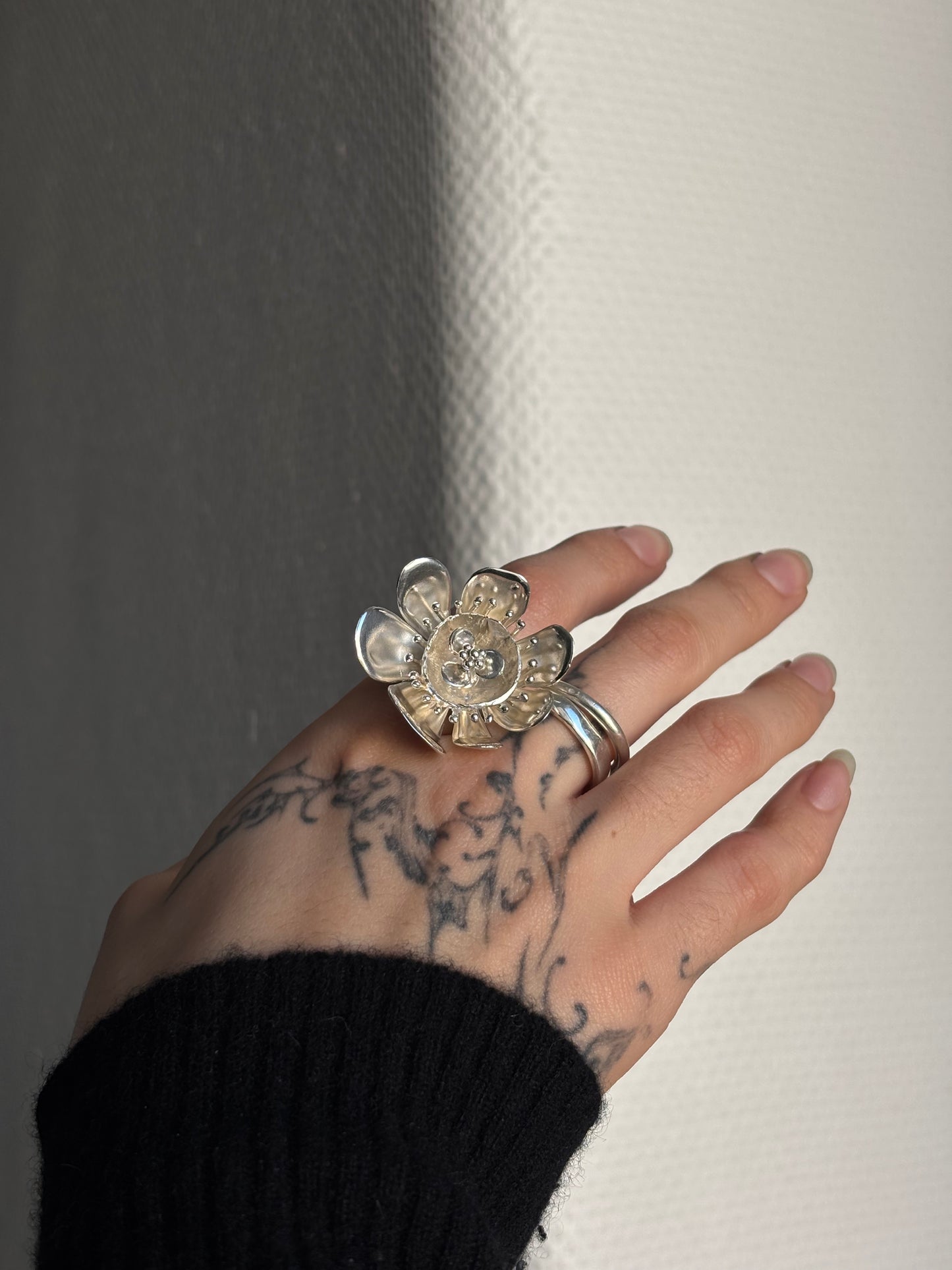 Buttercup ring