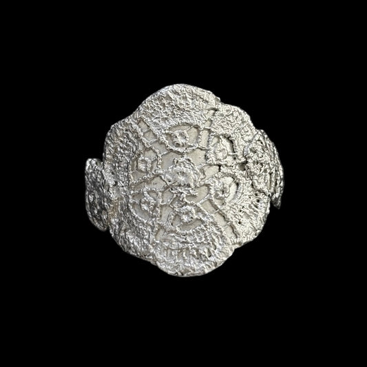 Hydrangea lace ring