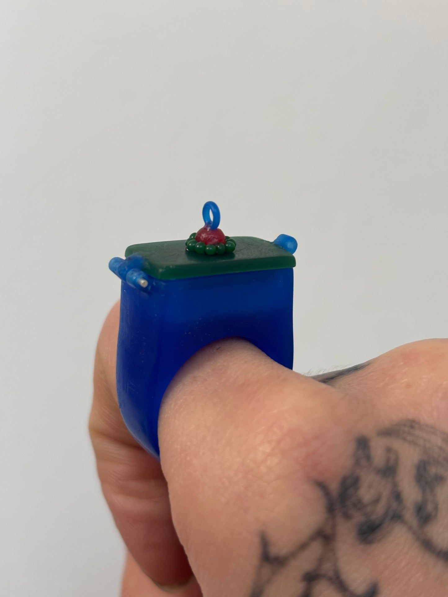Santalwood incense ring