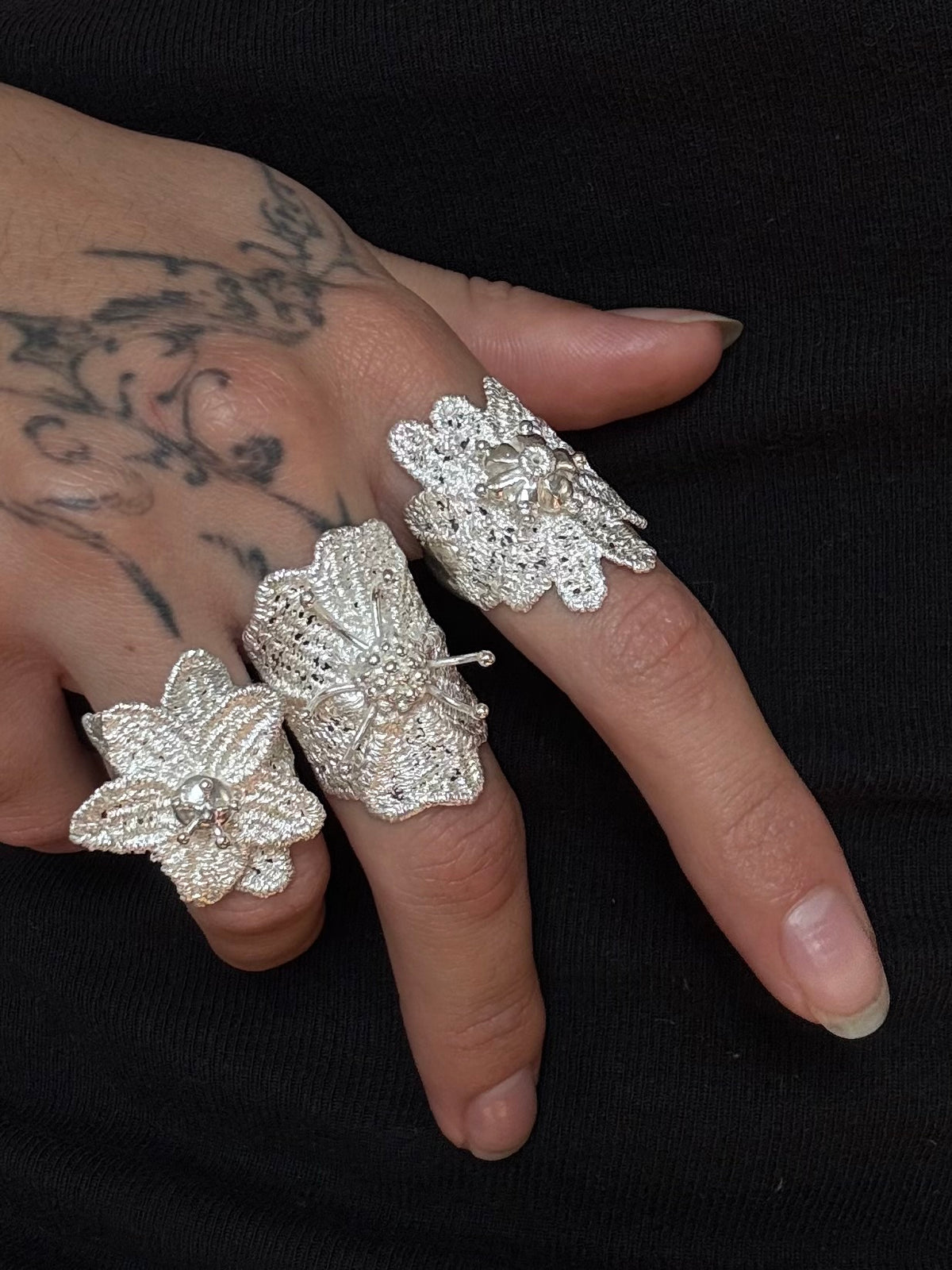 Tropical flower lace 3