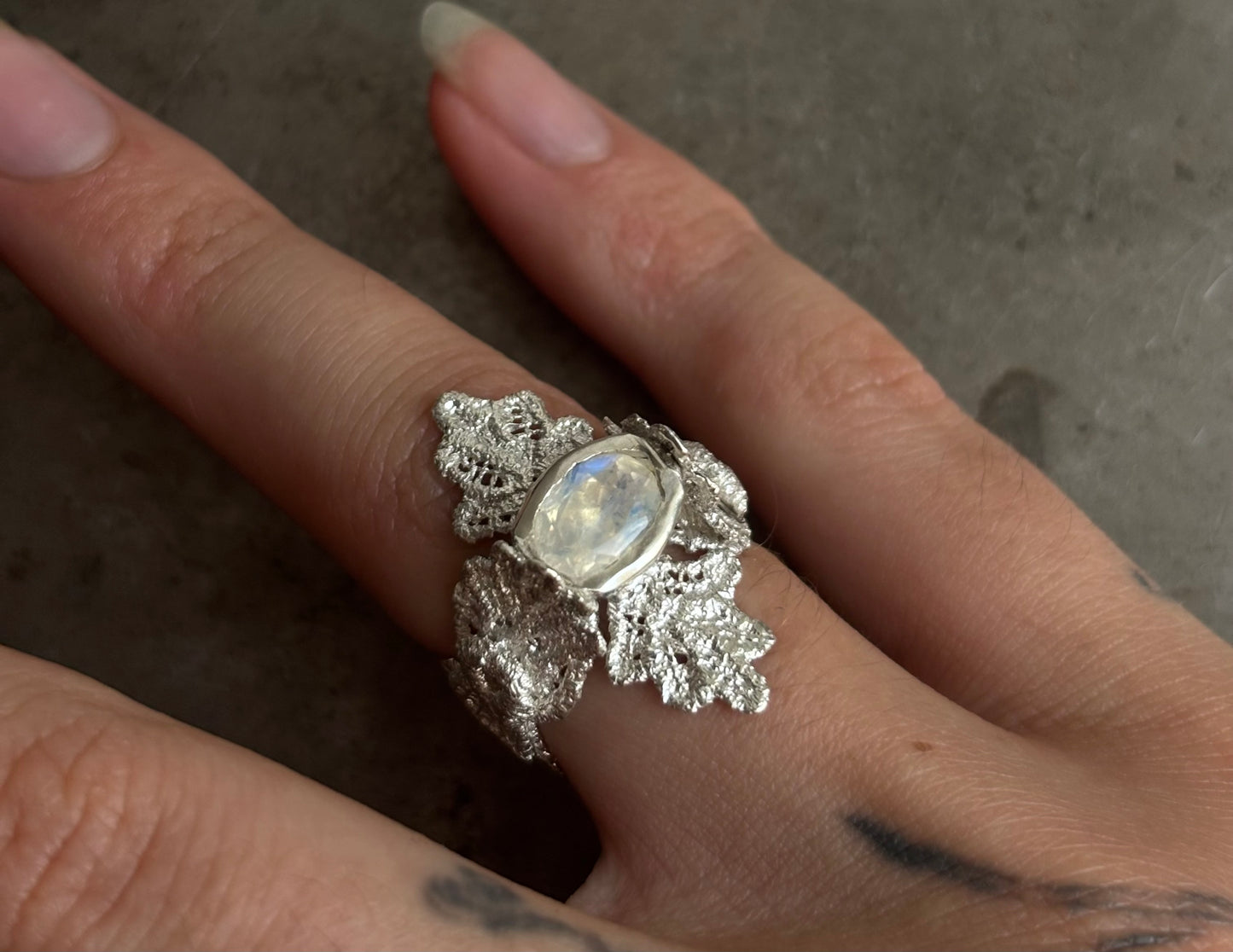 Moon lace ring