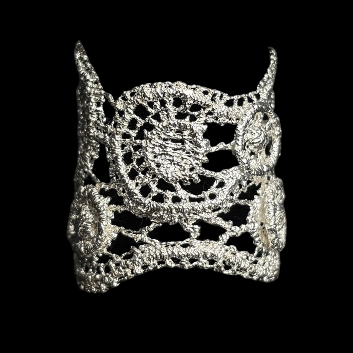 Lotus lace ring